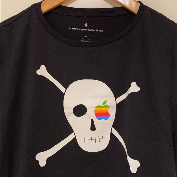 apple pirate shirt